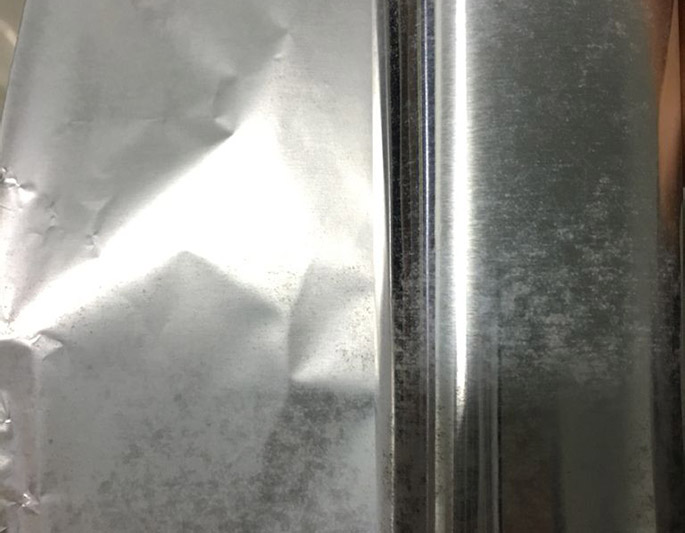 铝箔发霉图.jpg
